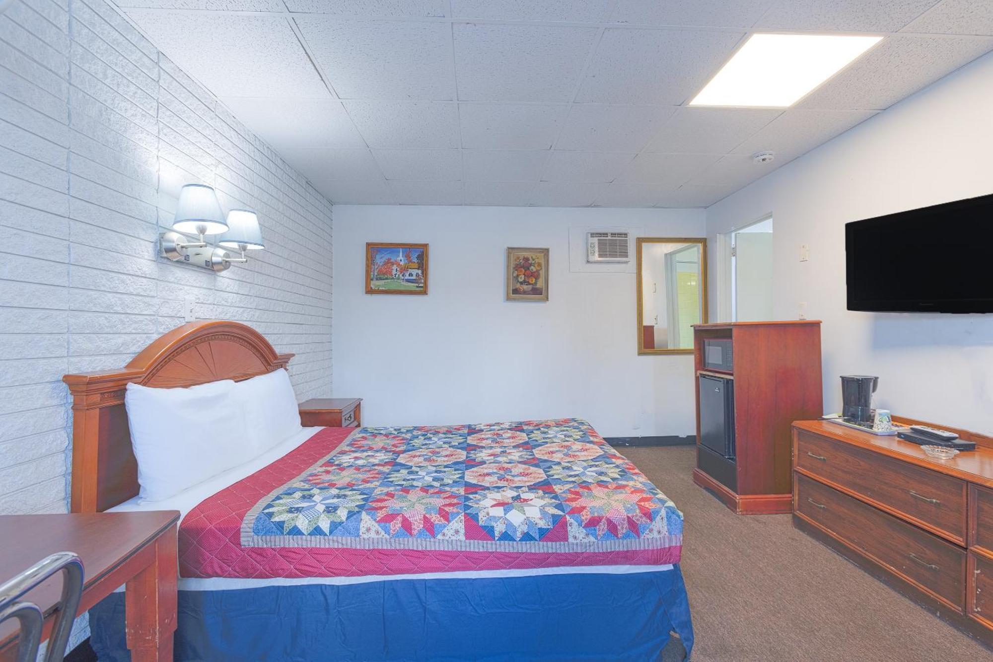Sonrise Inn Lincoln Hwy By Oyo Breezewood Kültér fotó