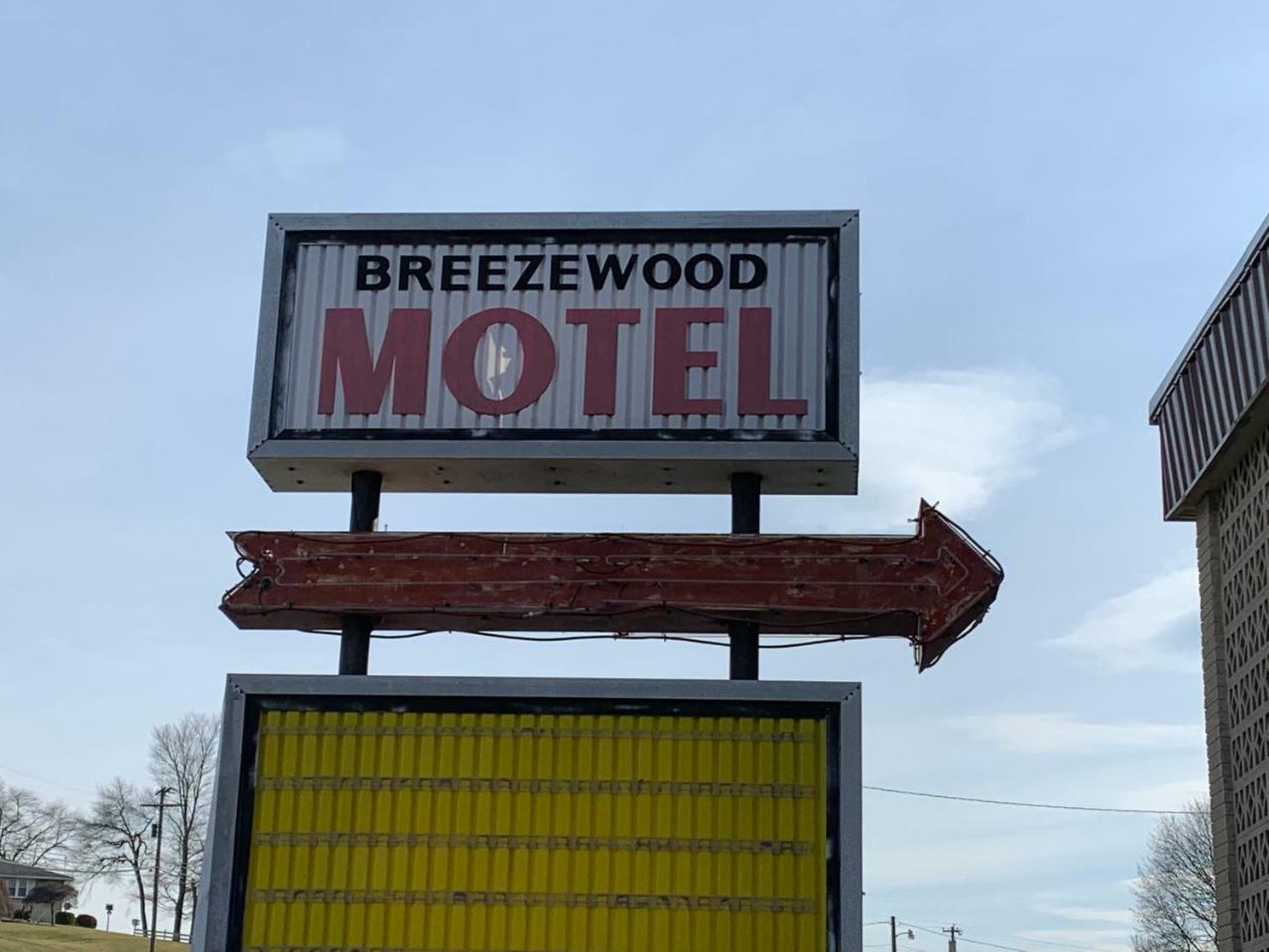 Sonrise Inn Lincoln Hwy By Oyo Breezewood Kültér fotó